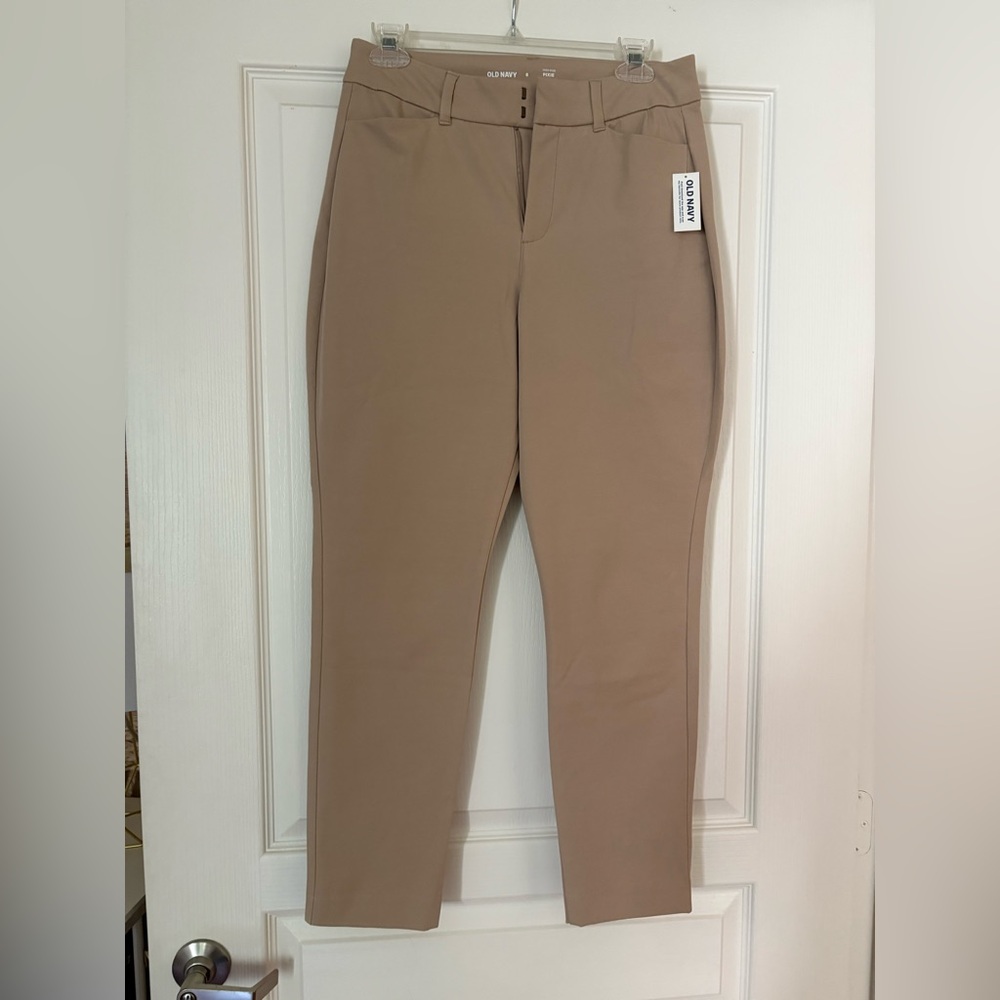 Old Navy Women’s Khaki Chinos